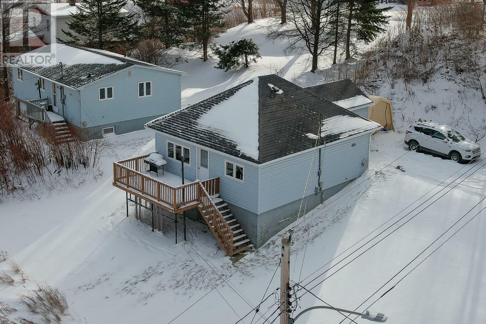 Property Photo:  5 Farnells Lane  NL A2H 2K2 