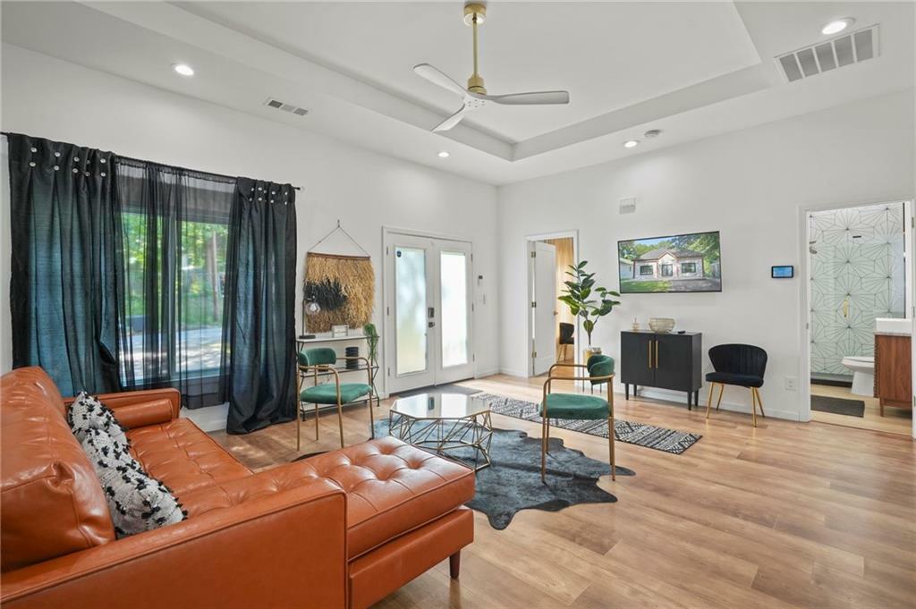 Property Photo: 705 S Grand Avenue NW GA 30318