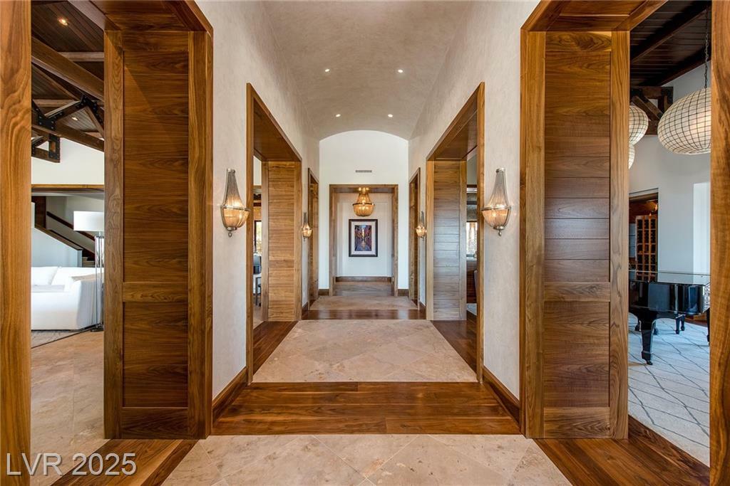 Property Photo:  5 Promontory Pointe Lane  NV 89135 