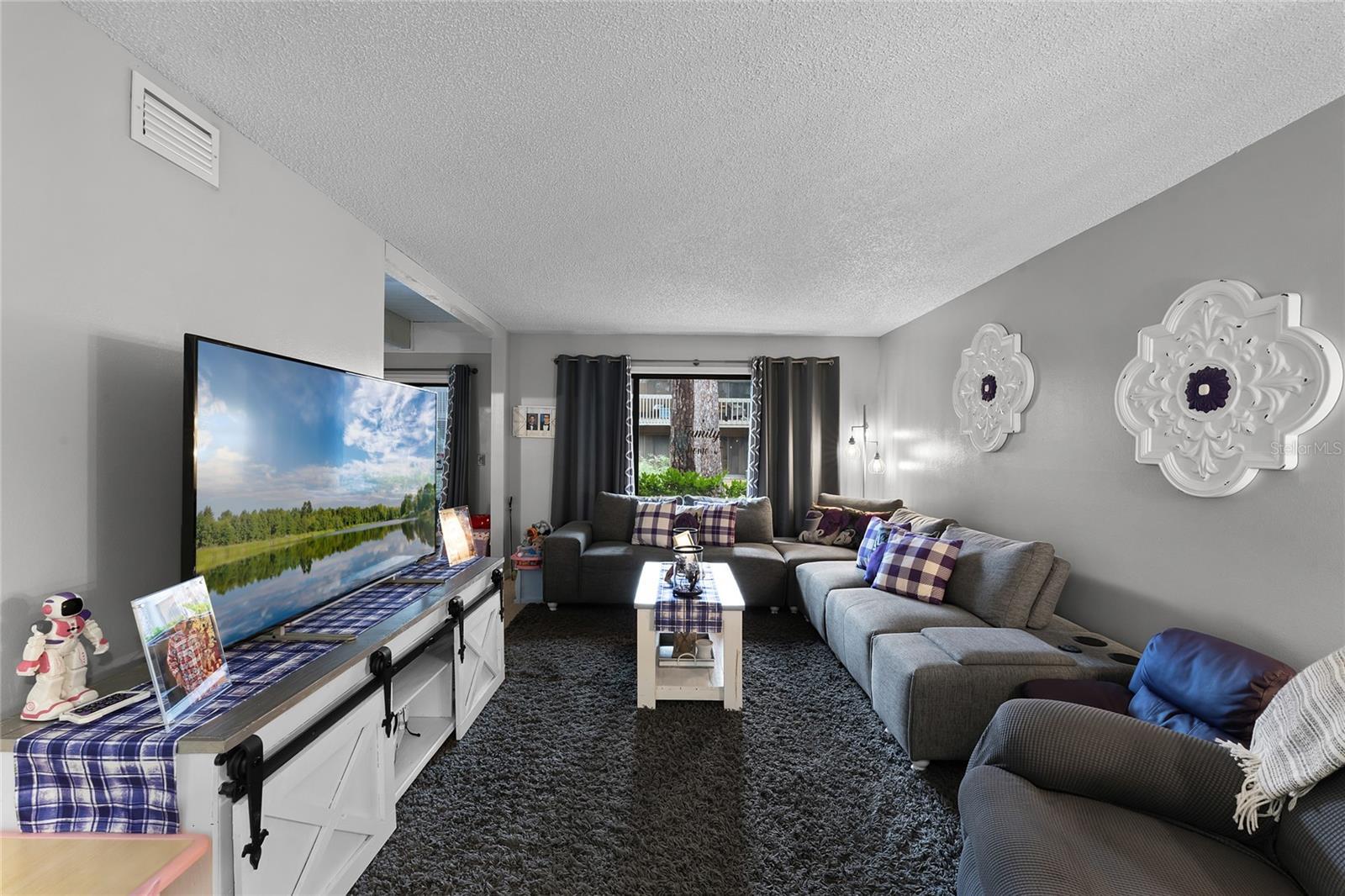 Property Photo:  5316 Pebble Beach Drive  FL 32811 