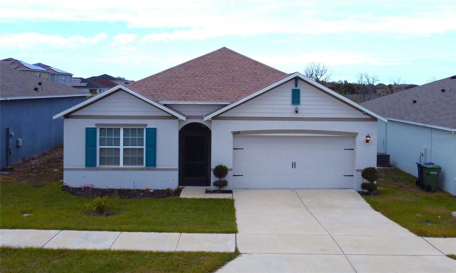 Property Photo:  1057 Cambridge Drive  FL 33881 