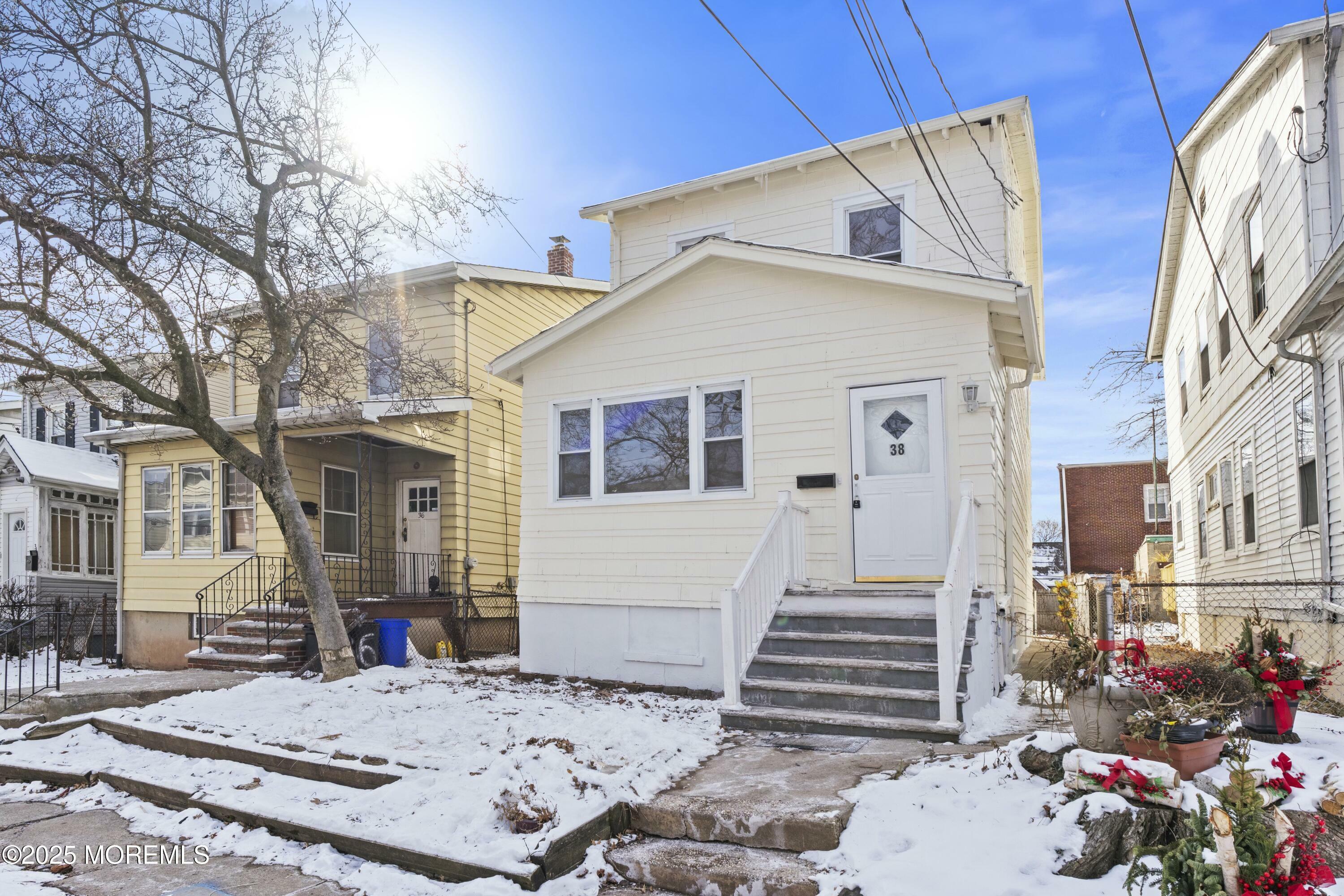 Property Photo:  38 Scofield Street  NJ 07106 