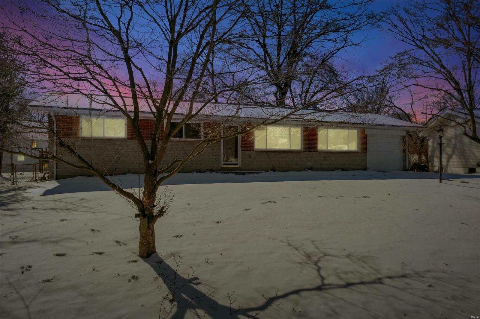 Property Photo: 11567 Joslyn Court MO 63138