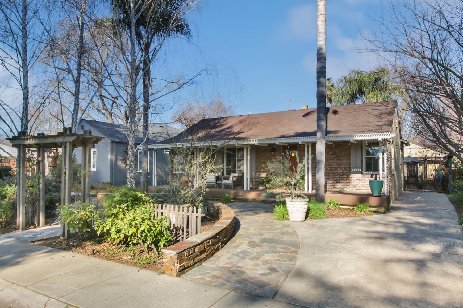 Property Photo:  817 Swanston Drive  CA 95818 
