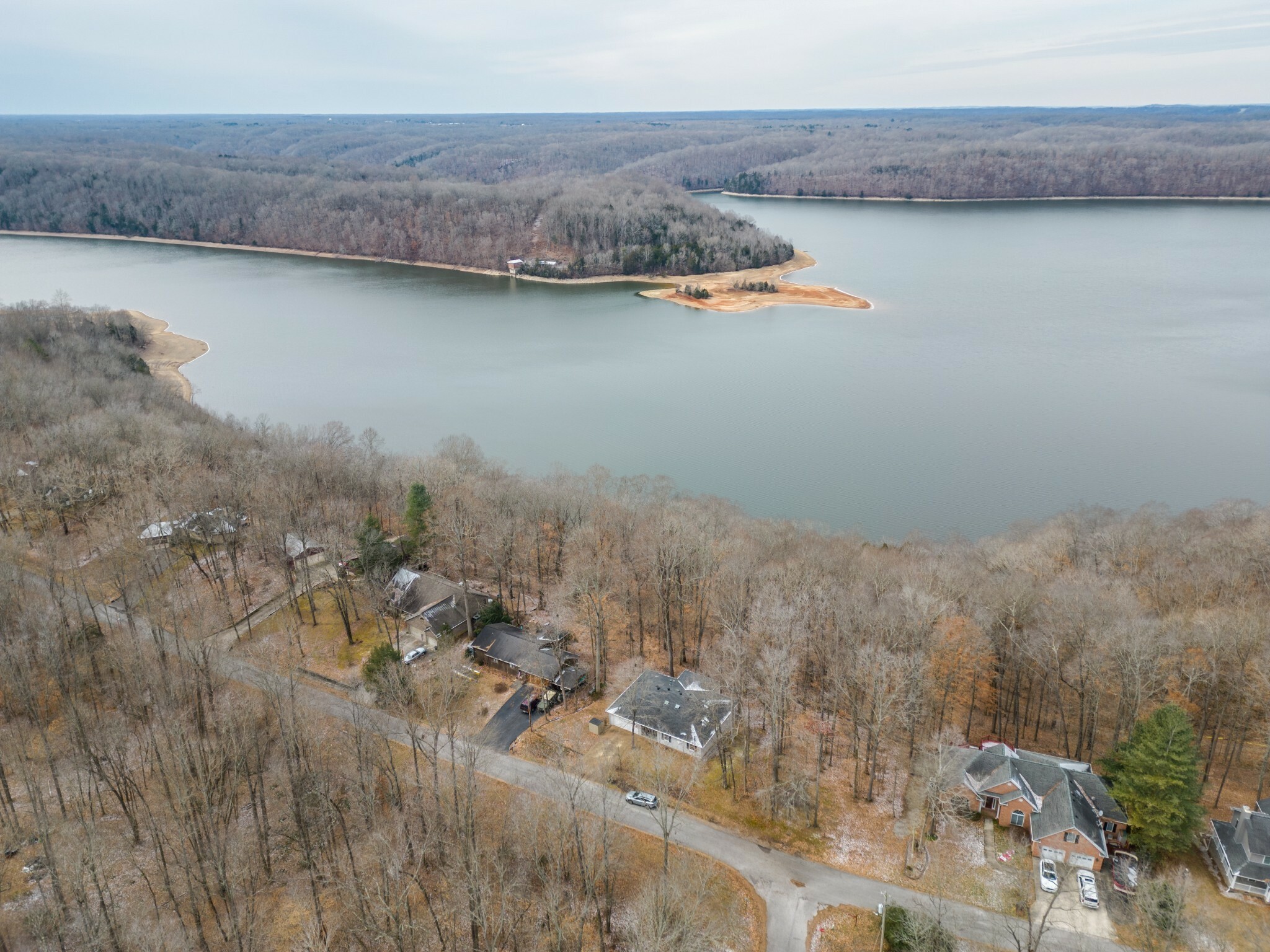 Property Photo: 18 Fire Lake Dr TN 37355