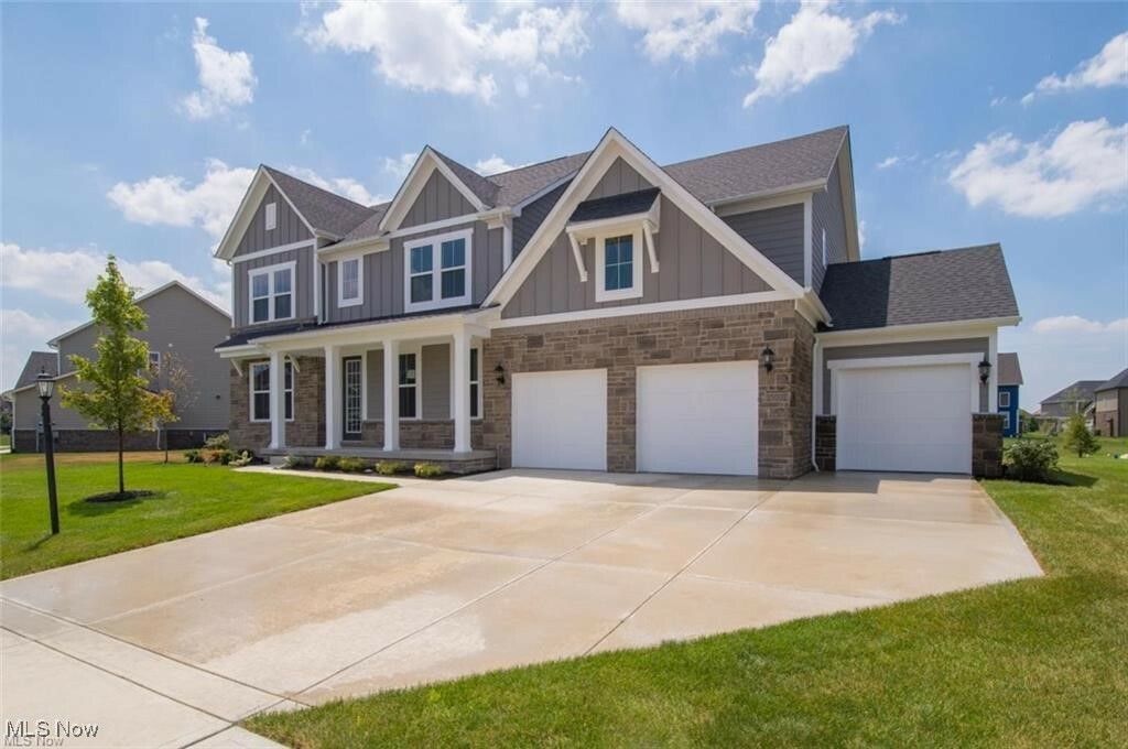 Property Photo: 11886 Friar Post OH 44133