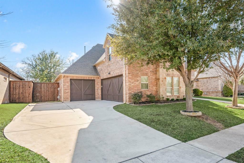 Property Photo:  9204 Belaire Drive  TX 76182 