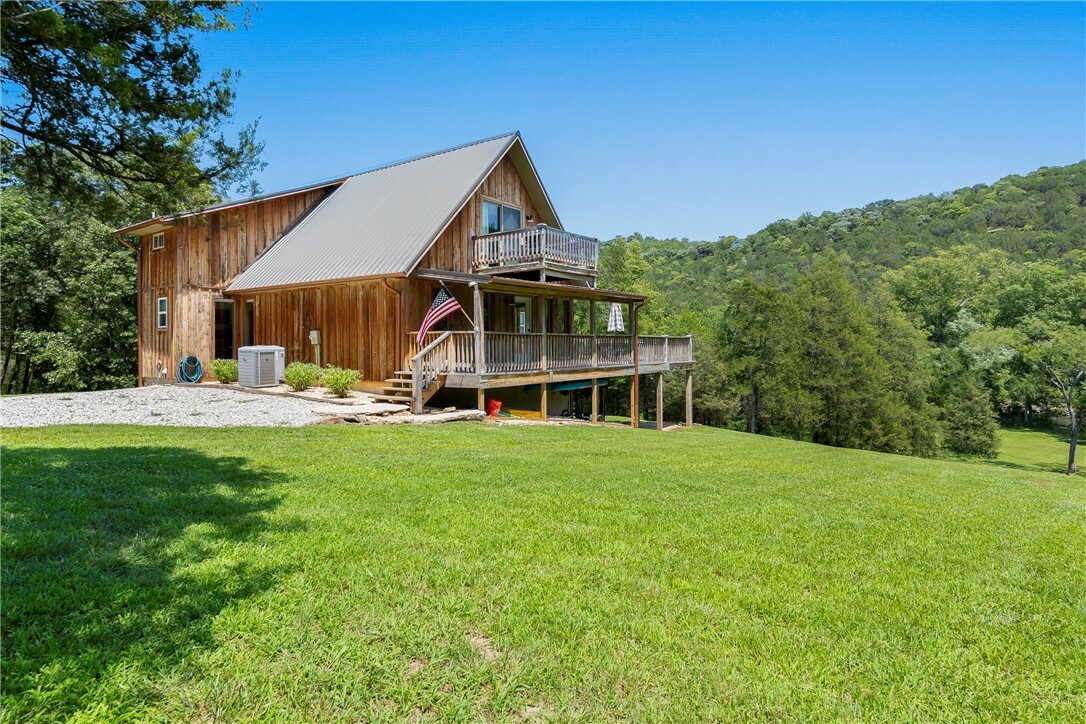 Property Photo:  804 County Road 212  AR 72631 