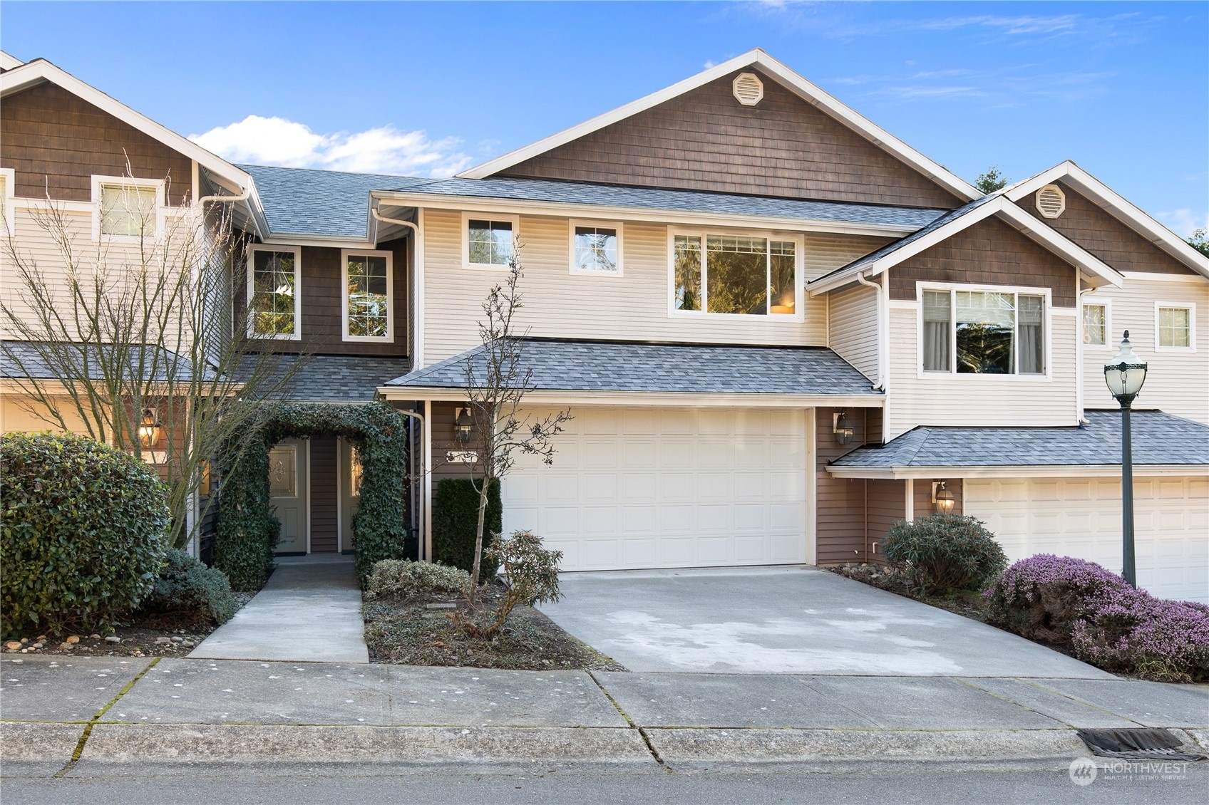 1435 NE 166th Court 6  Seattle WA 98155 photo