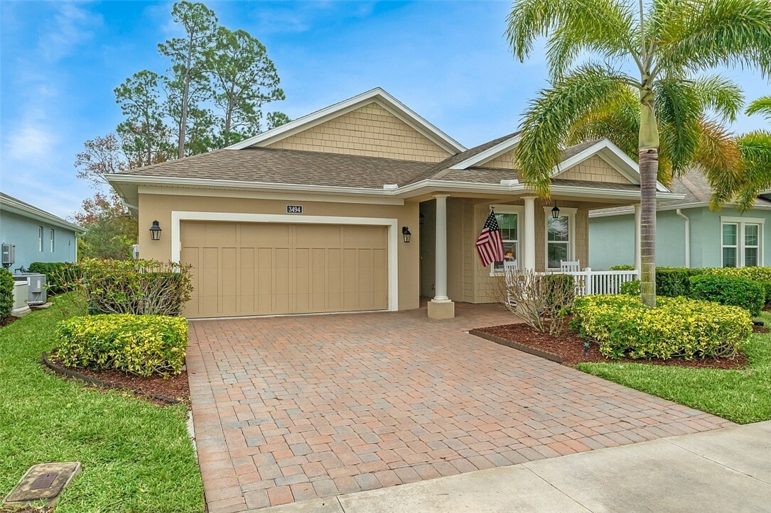 Property Photo:  3494 Diamond Leaf Drive  FL 32966 