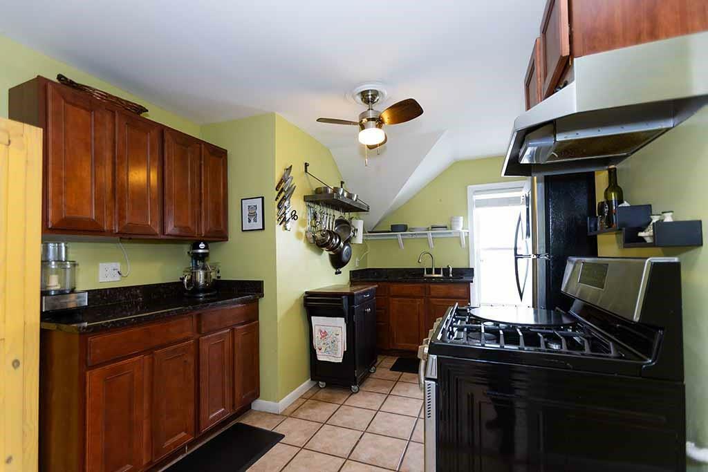 Property Photo:  202 Rochambeau Avenue 3  RI 02906 