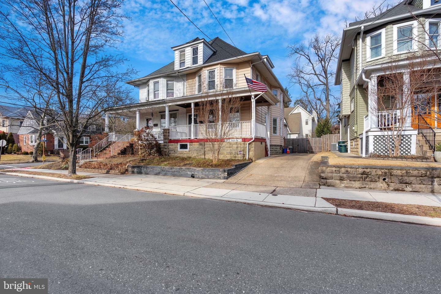 Property Photo:  849 Maple Avenue  NJ 08108 