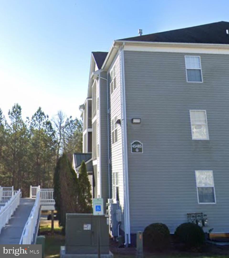 Property Photo:  45485 Westmeath Way G31  MD 20634 