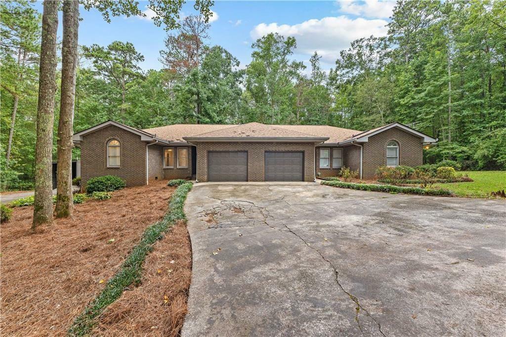 Property Photo: 263 Weldon Road GA 30268