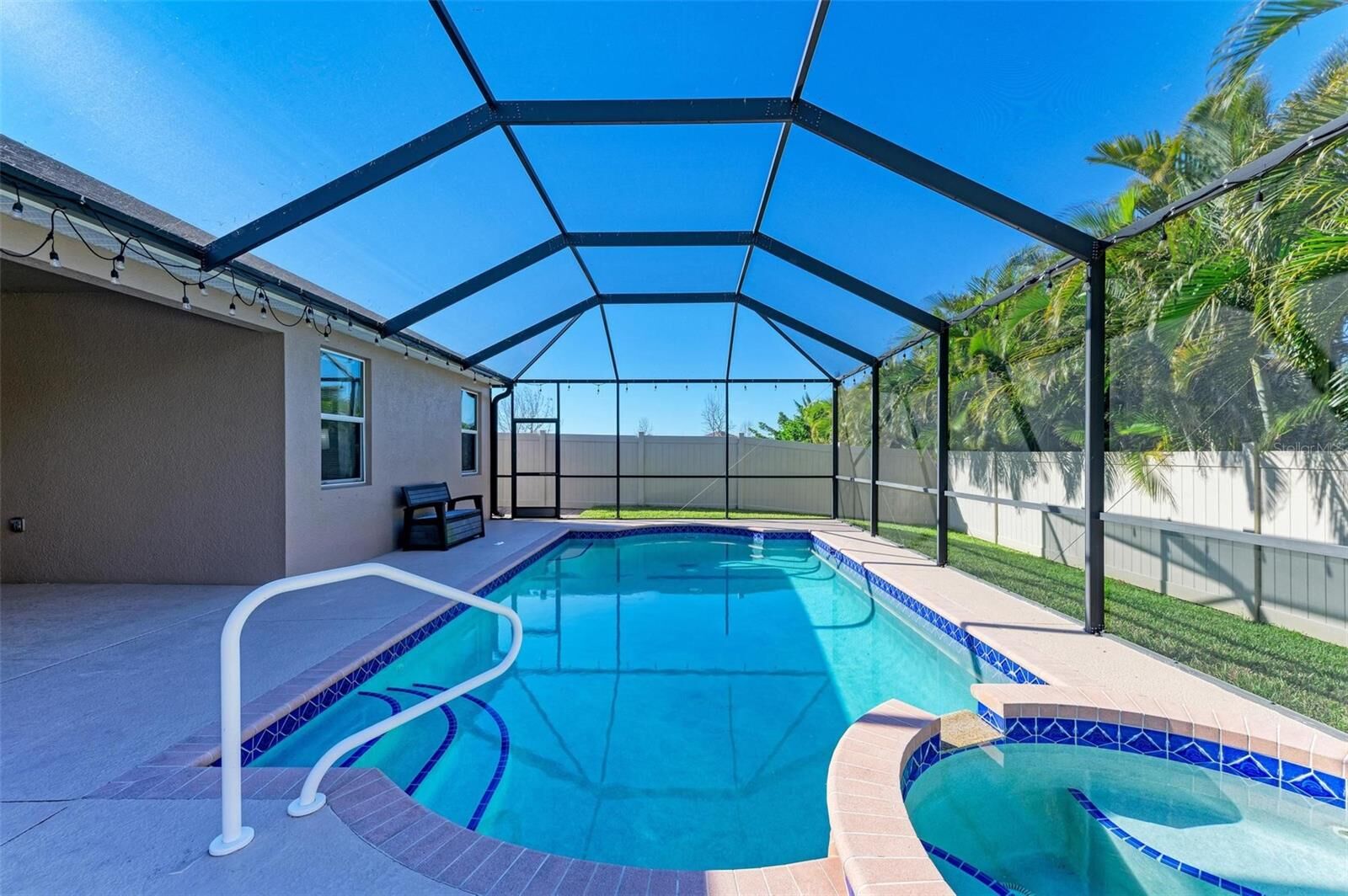 Property Photo: 11306 77th Street E FL 34219