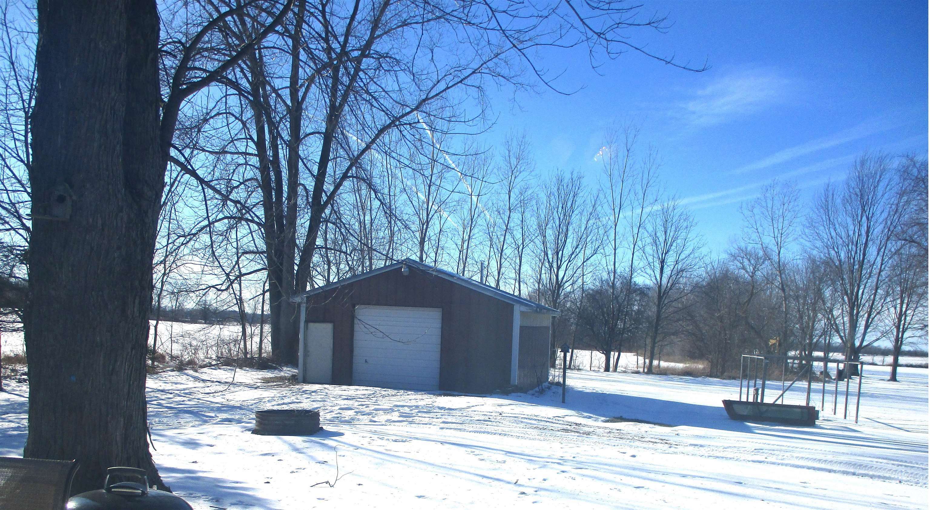 Property Photo:  4662 Brown Road  MI 48429 