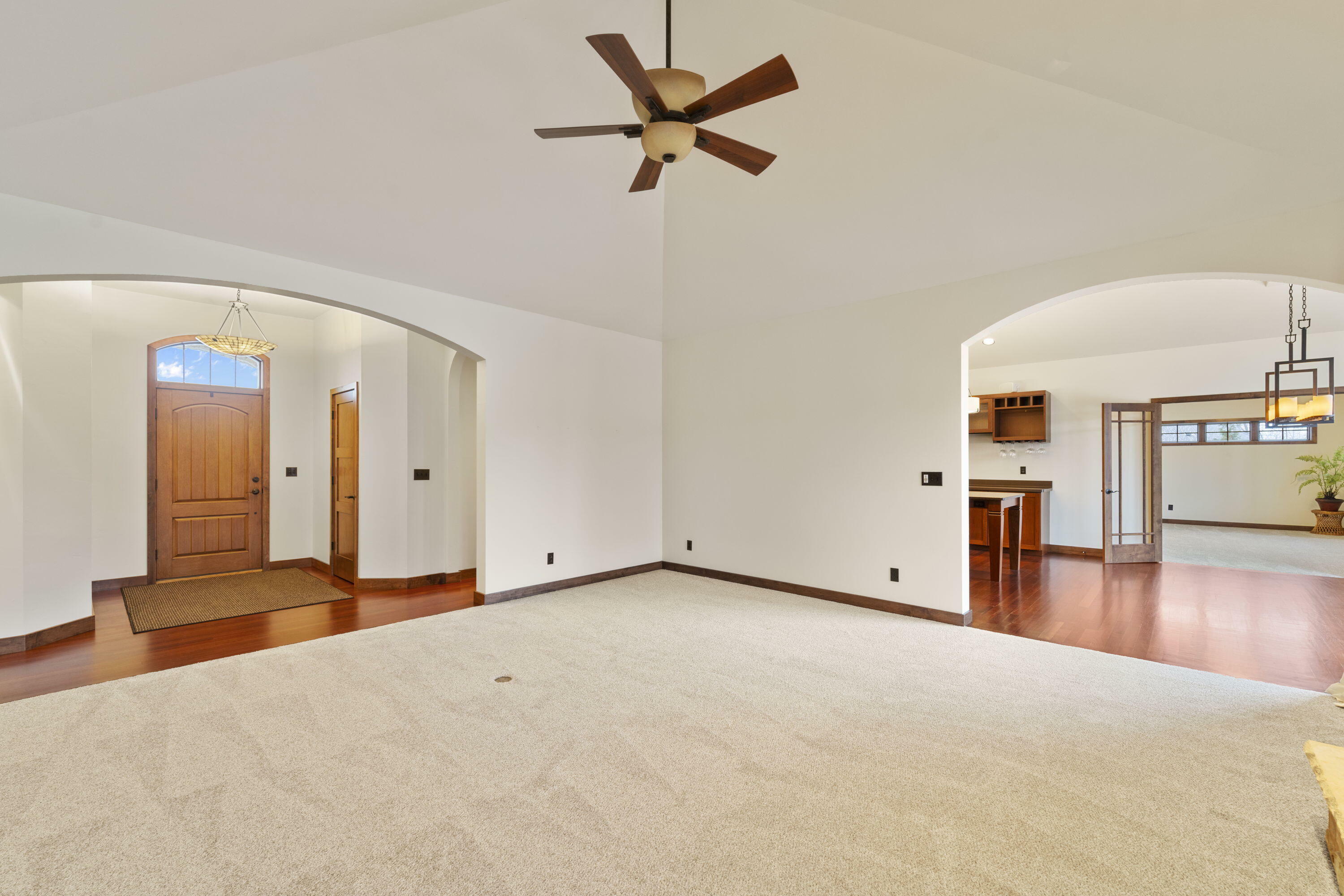 Property Photo:  1419 Malone Ct  WI 53012 