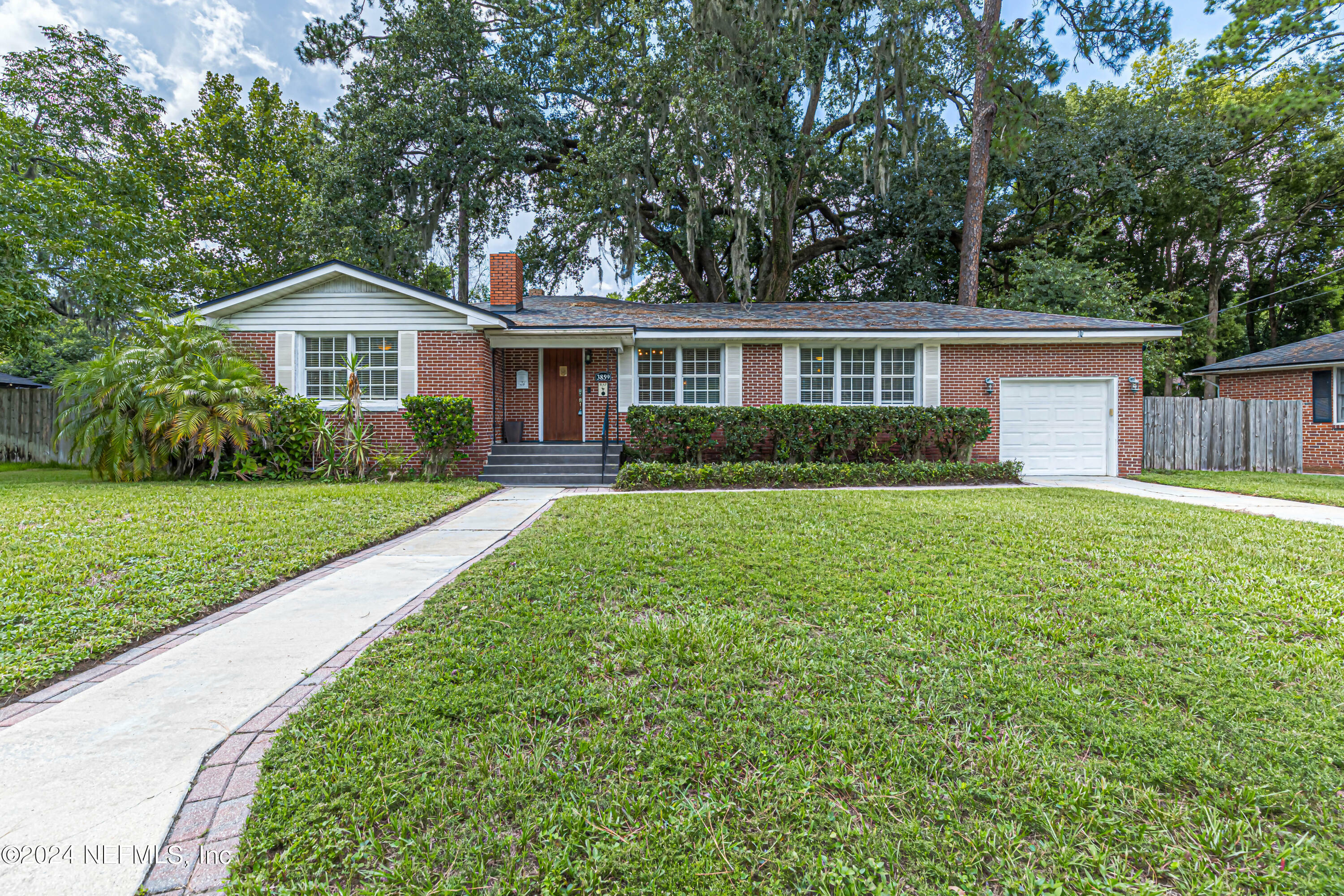 Property Photo:  3859 Park Street  FL 32205 