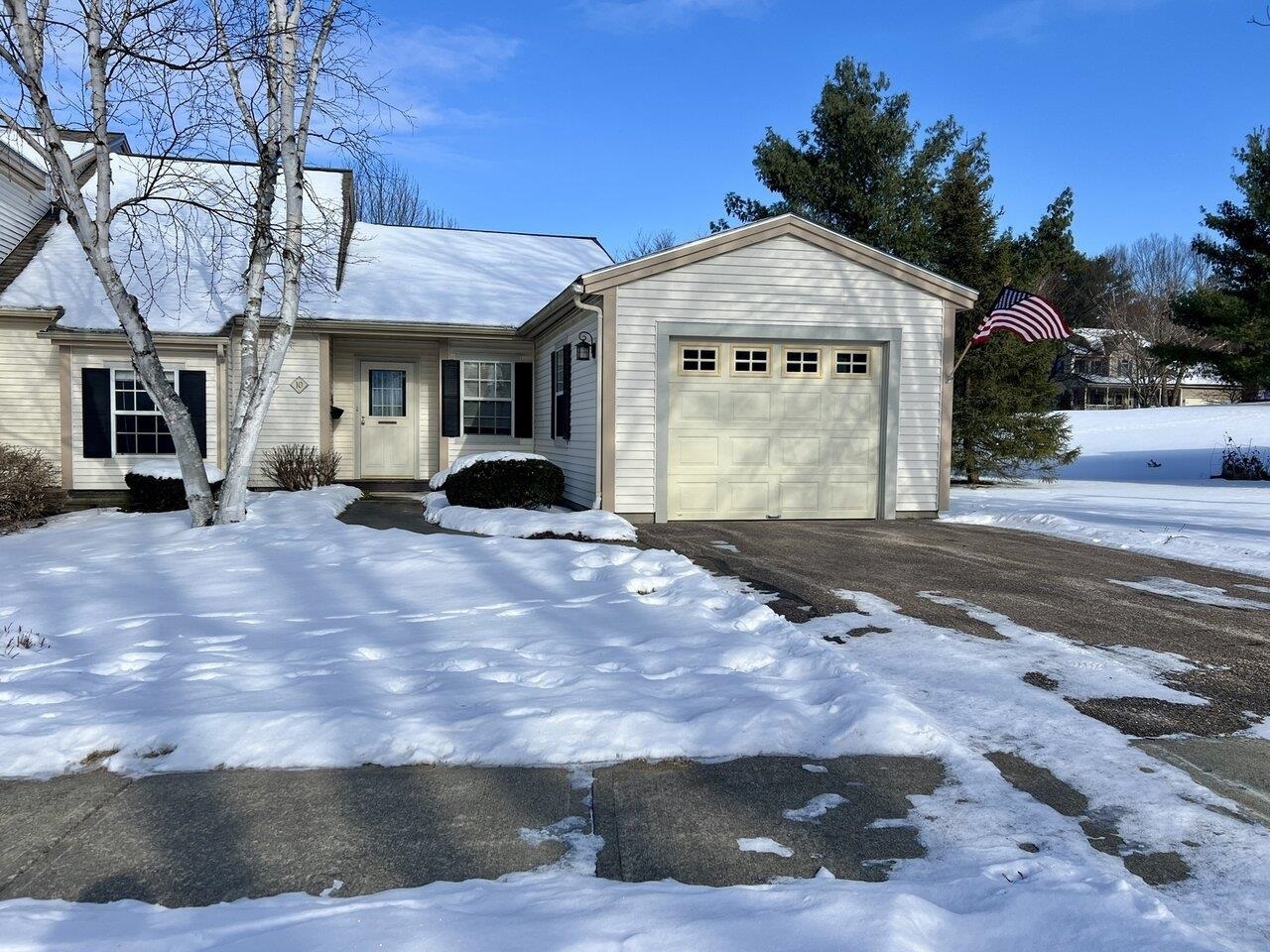 Property Photo:  10 Cardinal Lane  VT 05452 