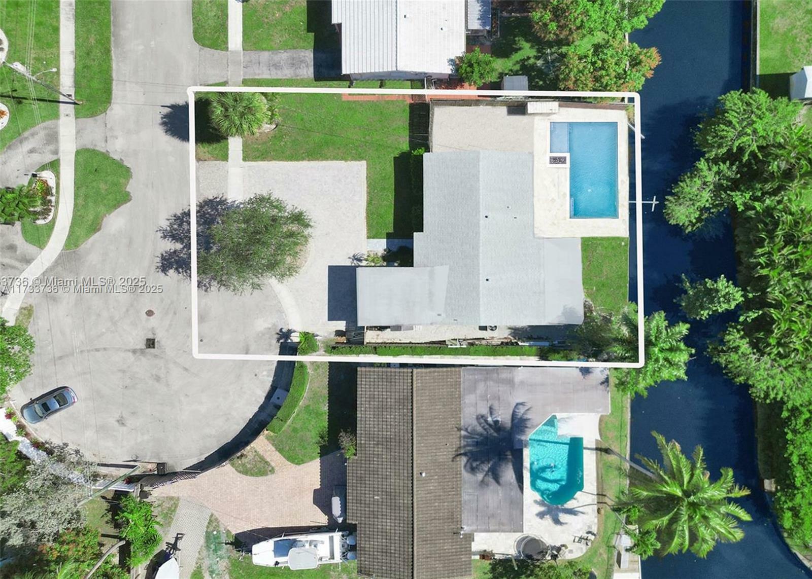 Property Photo: 2720 SW 19th Street FL 33312