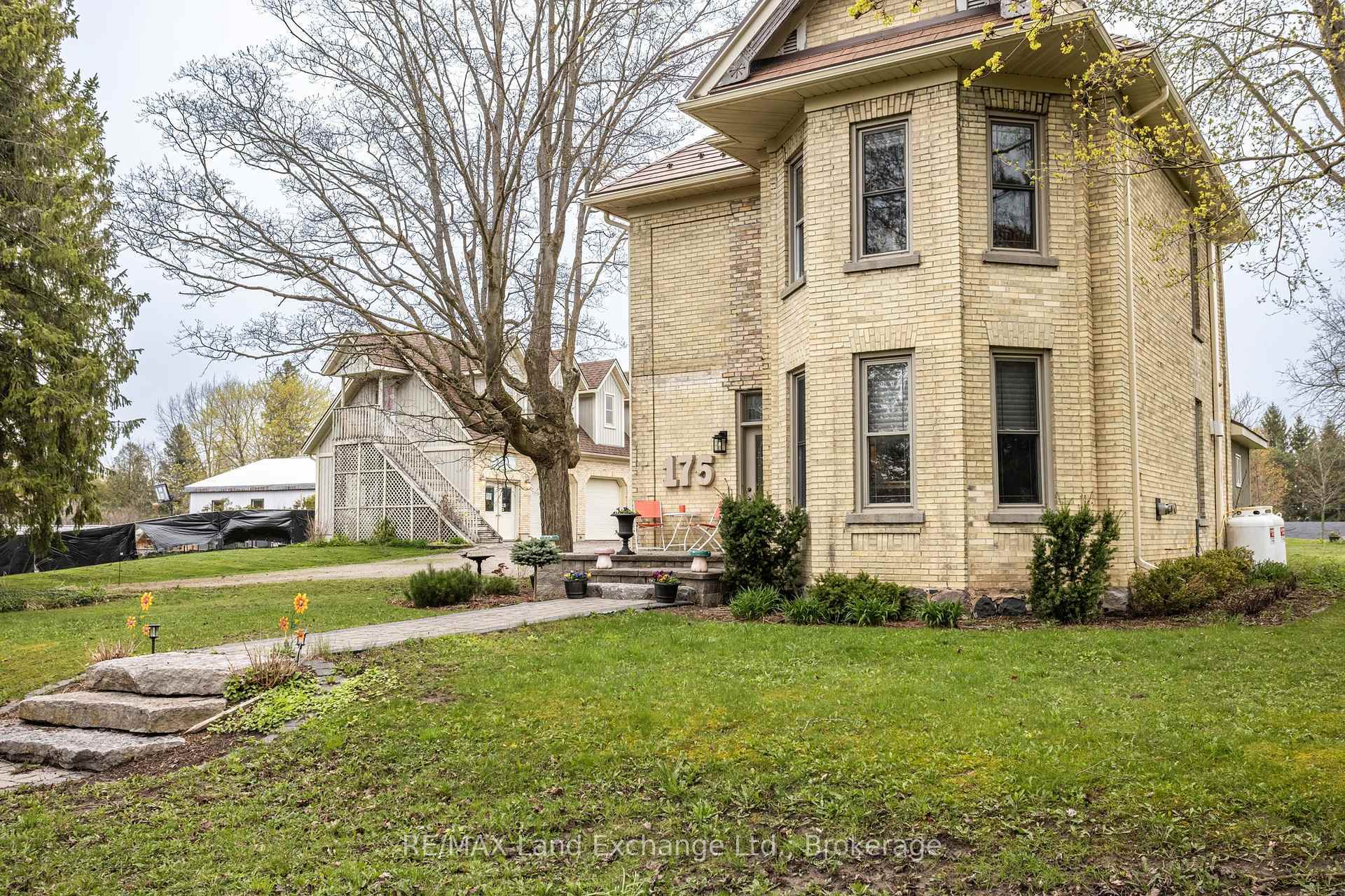 Property Photo: 175 Queen Street S ON N0G 2N0