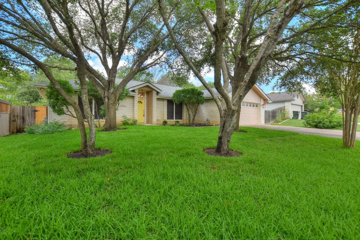 Property Photo:  1604 Barcus Drive  TX 78626 