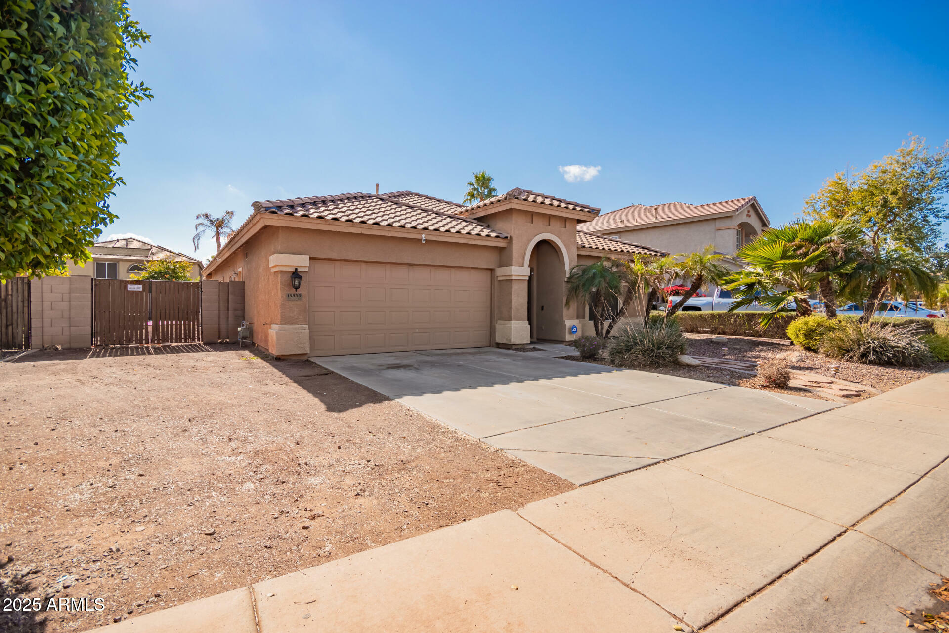 Property Photo:  15839 W Calavar Road  AZ 85379 