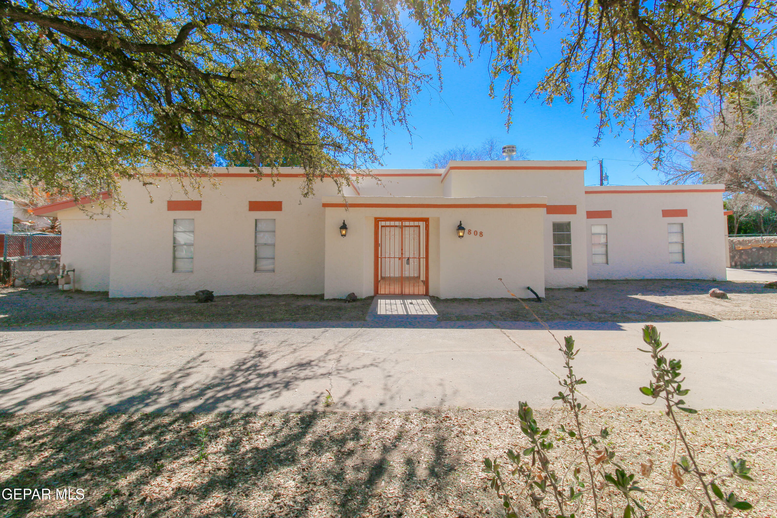 Property Photo: 808 Green Cove Drive TX 79932
