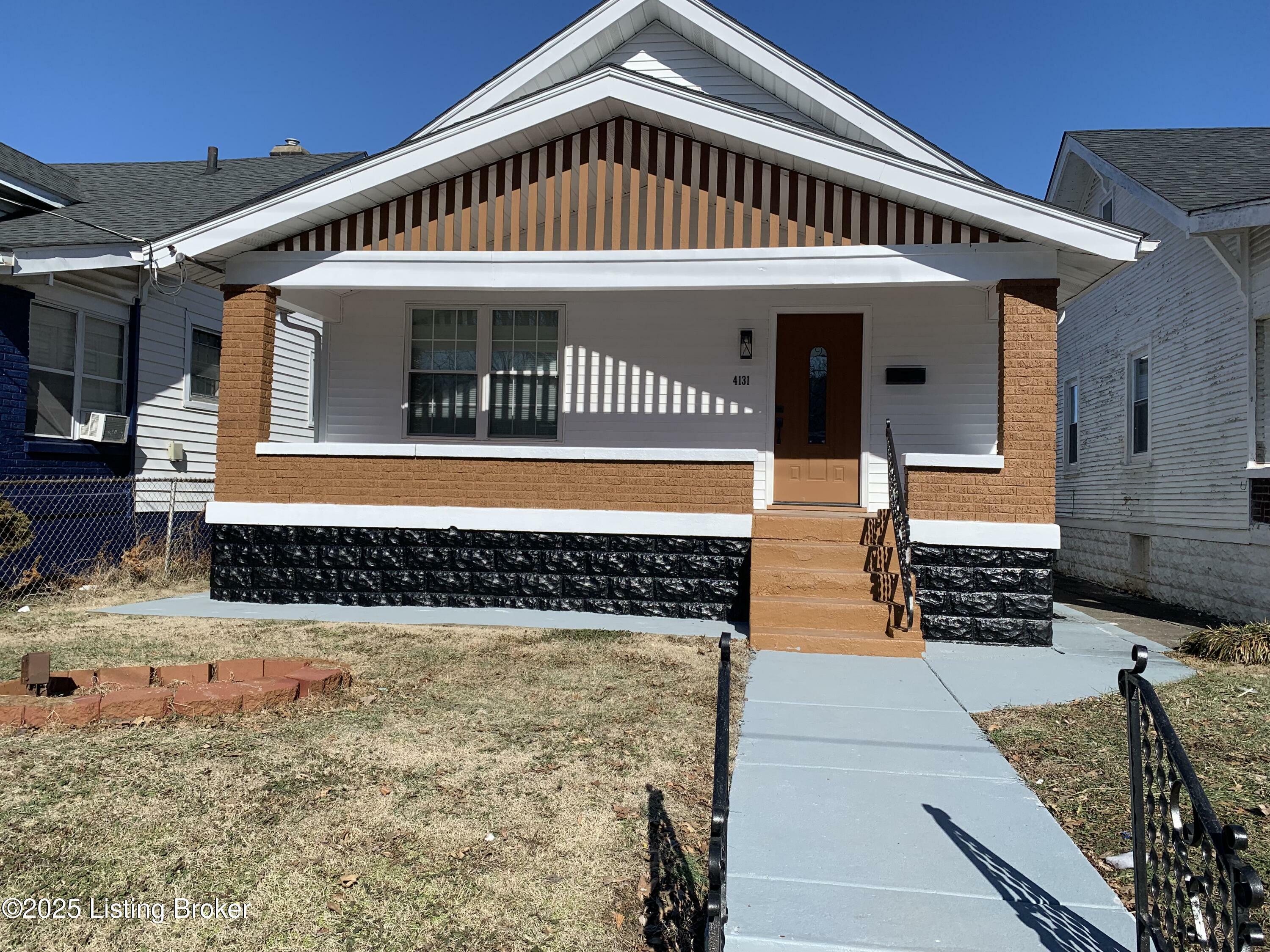 Property Photo: 4131 W Muhammad Ali Blvd KY 40212