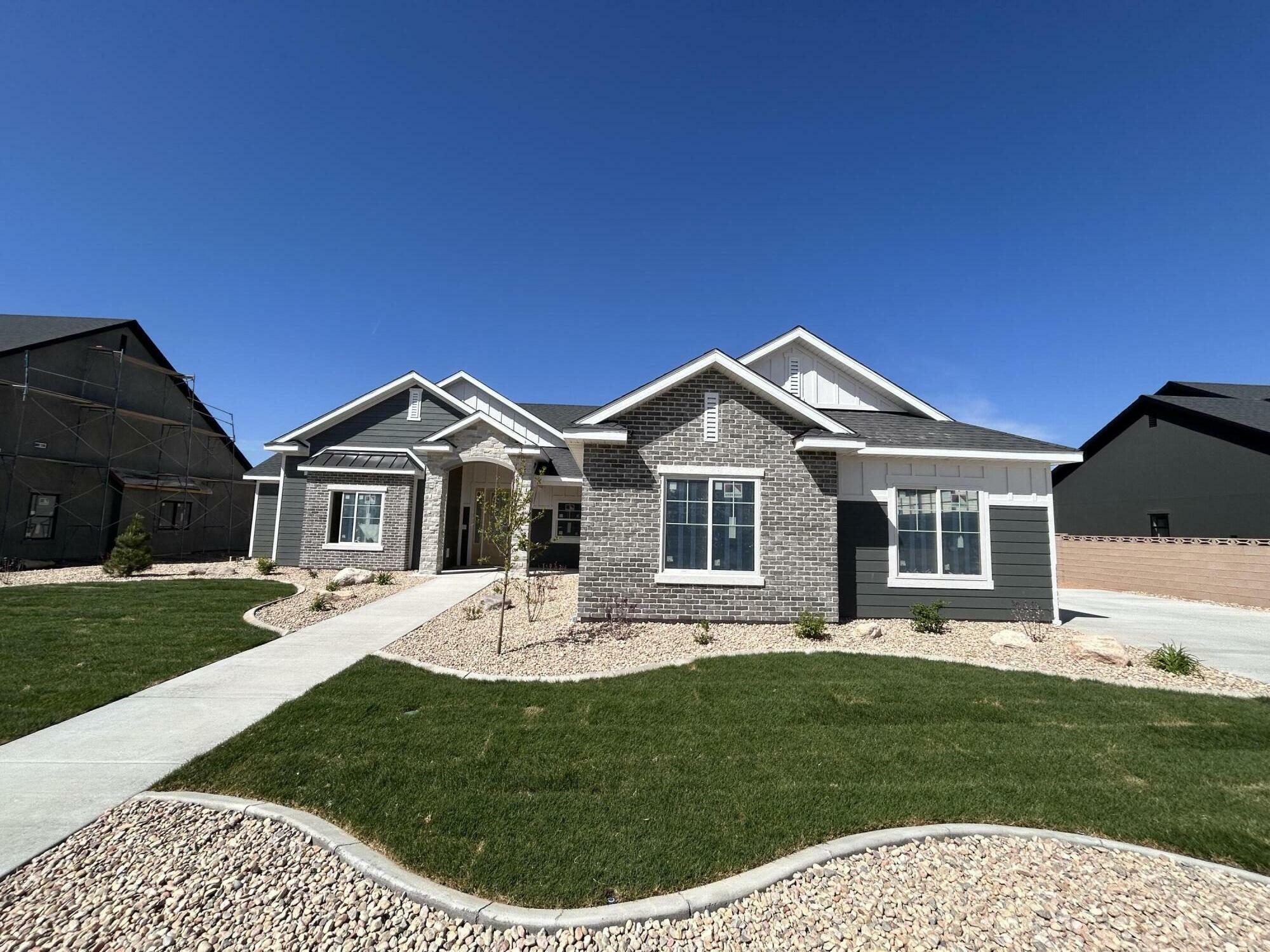 Property Photo: 1784 S Hidden Canyon Rd UT 84720
