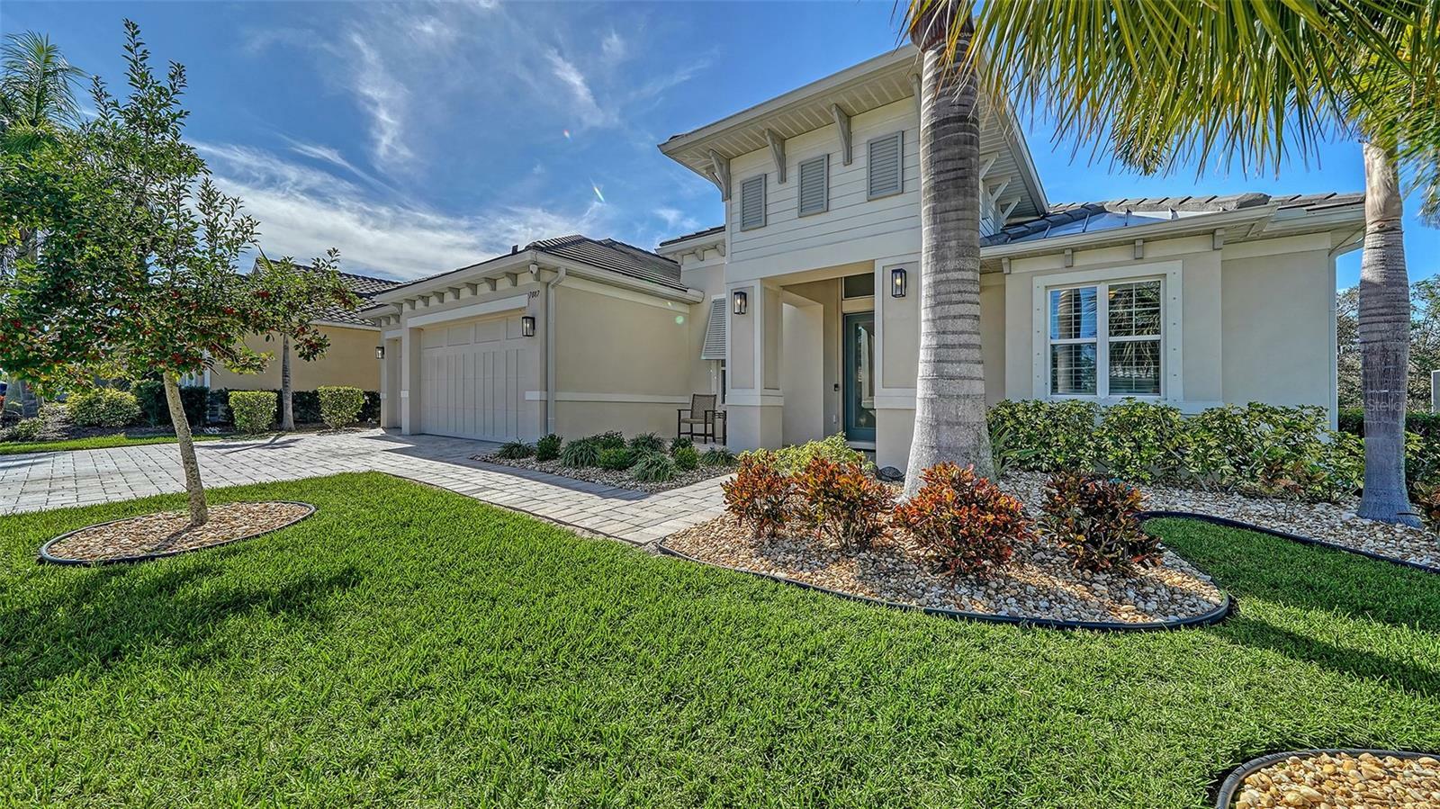 Property Photo:  7087 Tamworth Parkway  FL 34241 