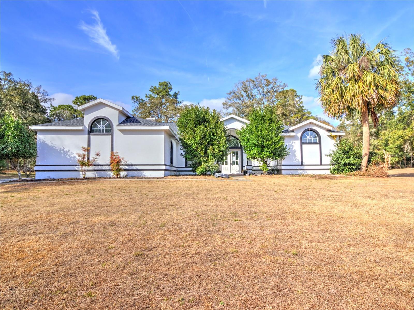 Property Photo: 10043 SW 202nd Circle FL 34431