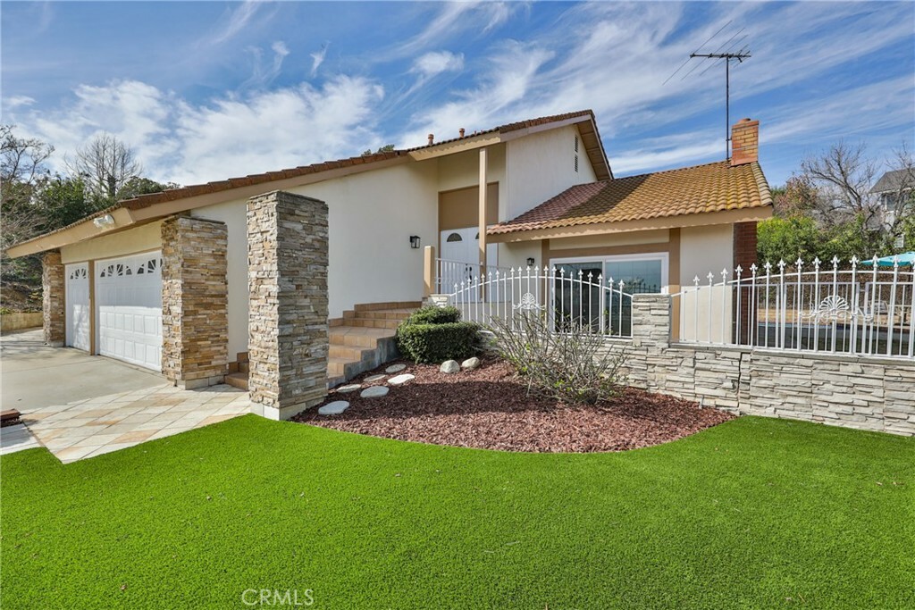 Property Photo: 3179 Canal Point Drive CA 91745