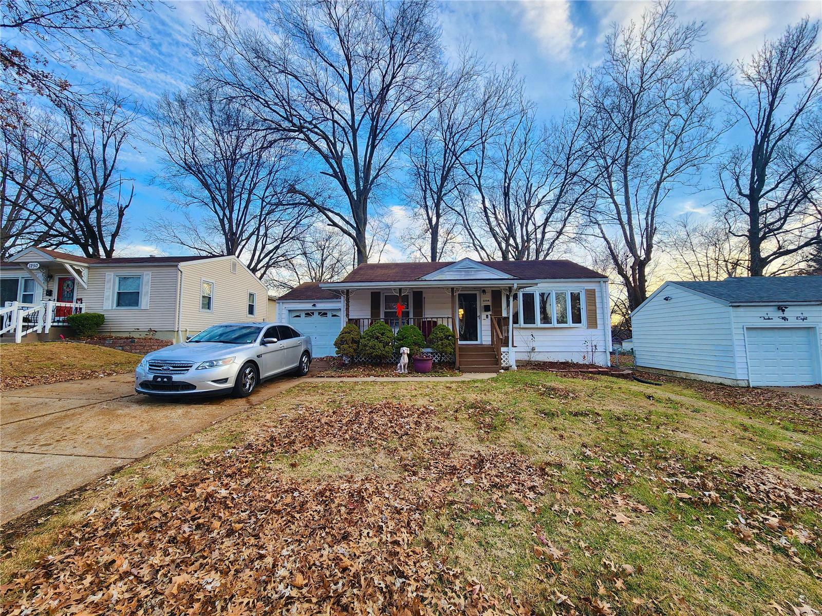 Property Photo:  1254 Roxton Drive  MO 63137 