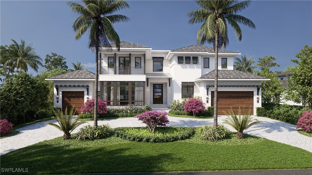 Property Photo: 625 21st Avenue S FL 34102