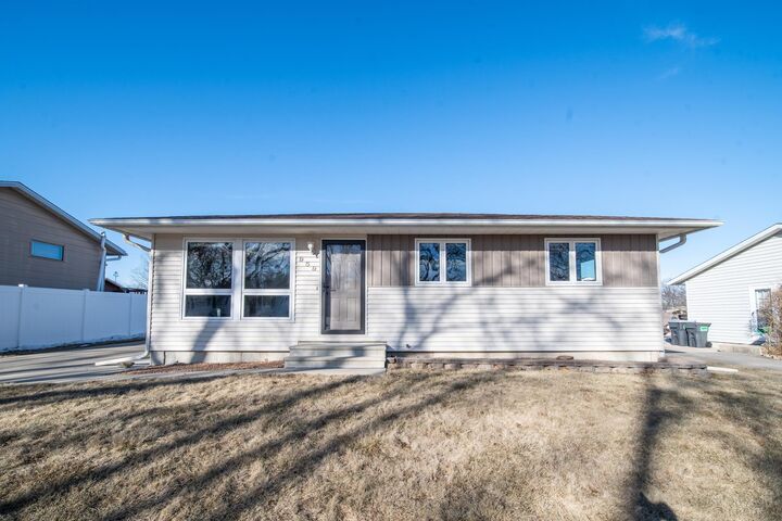 959 18th Street SE  Rochester MN 55904 photo