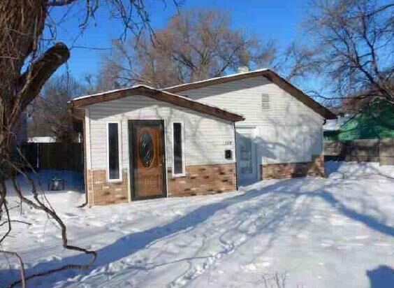 Property Photo:  1309 14 1/2 Street S  ND 58103 