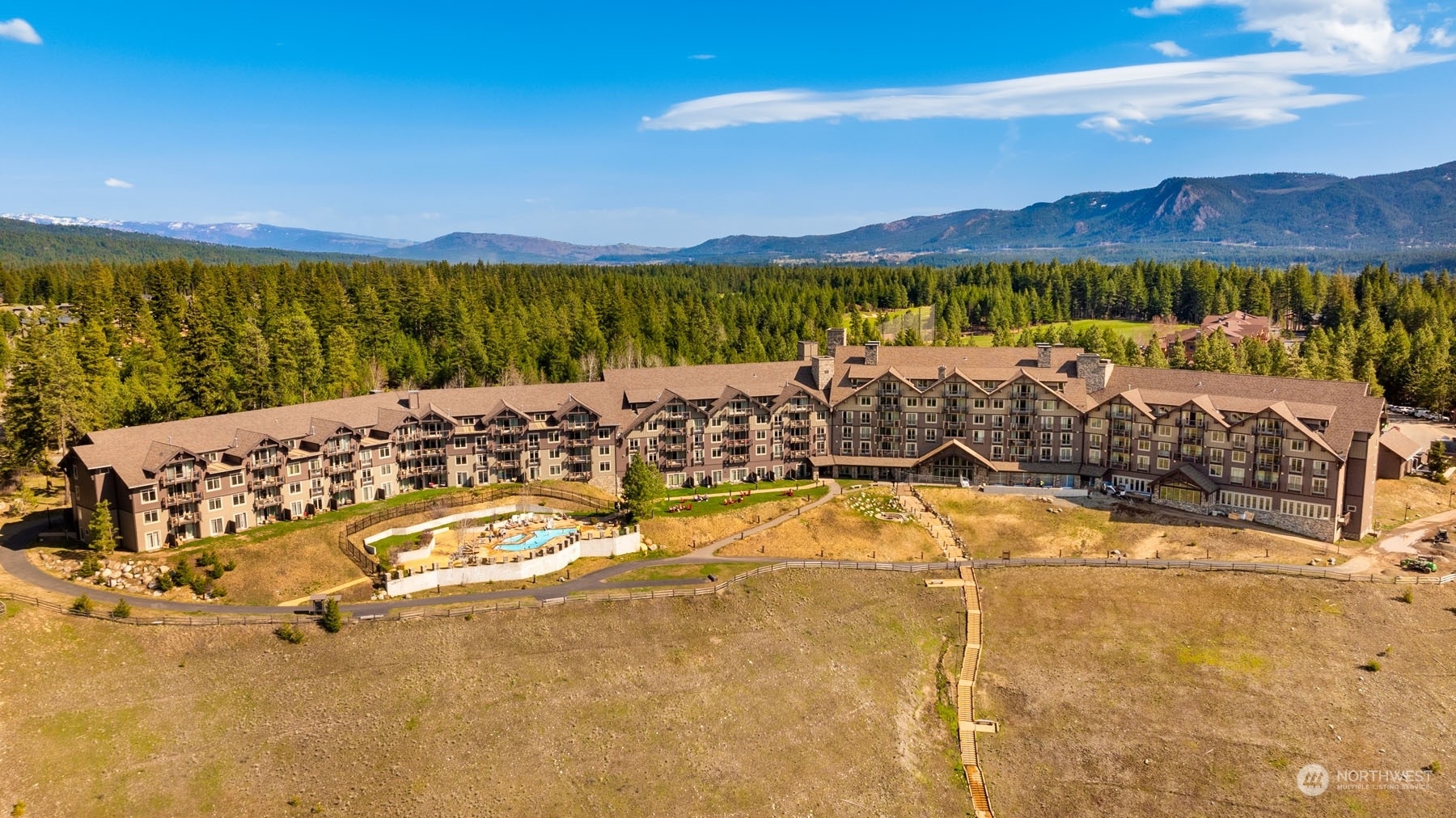 Property Photo:  3600  Suncadia Trail 3020  WA 98922 