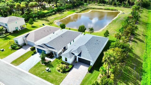 Property Photo:  6716 Pointe Of Woods Drive  FL 33413 