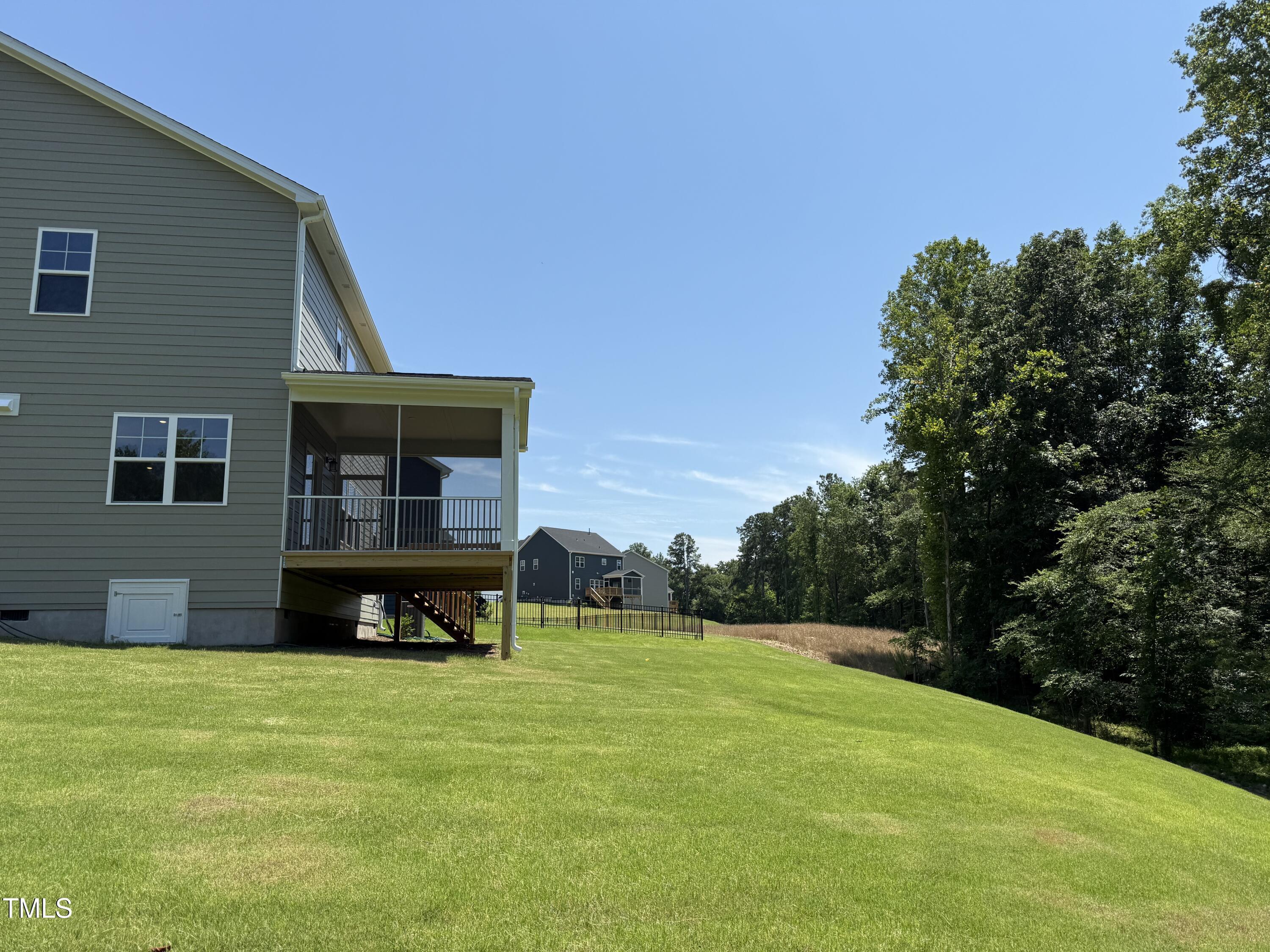 Property Photo: 901 Thimbleweed Way NC 27587