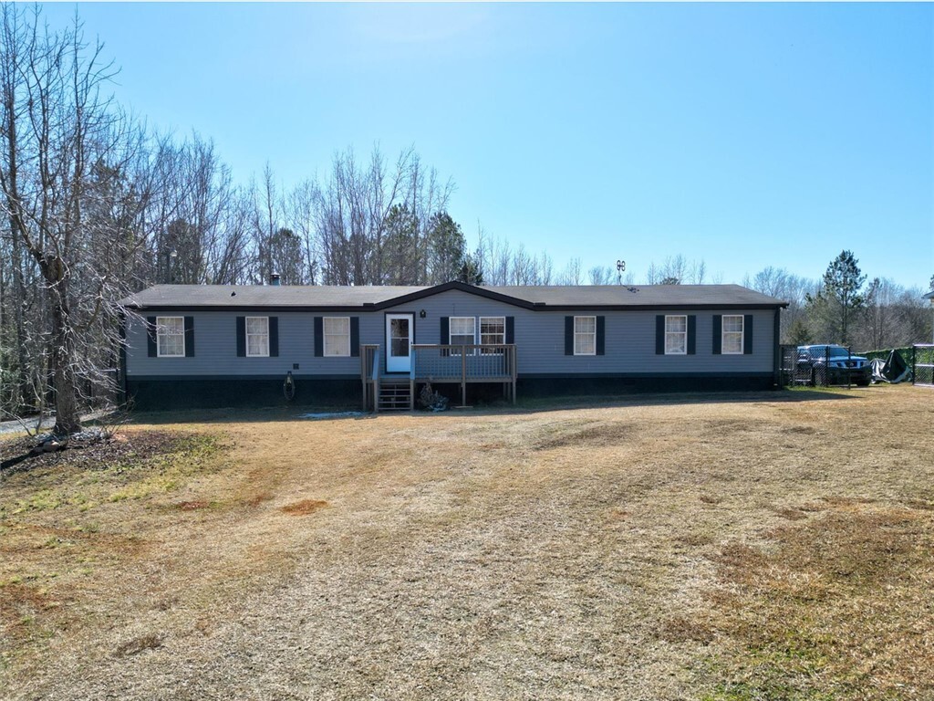 Property Photo: 112 Kirby Road SC 29627