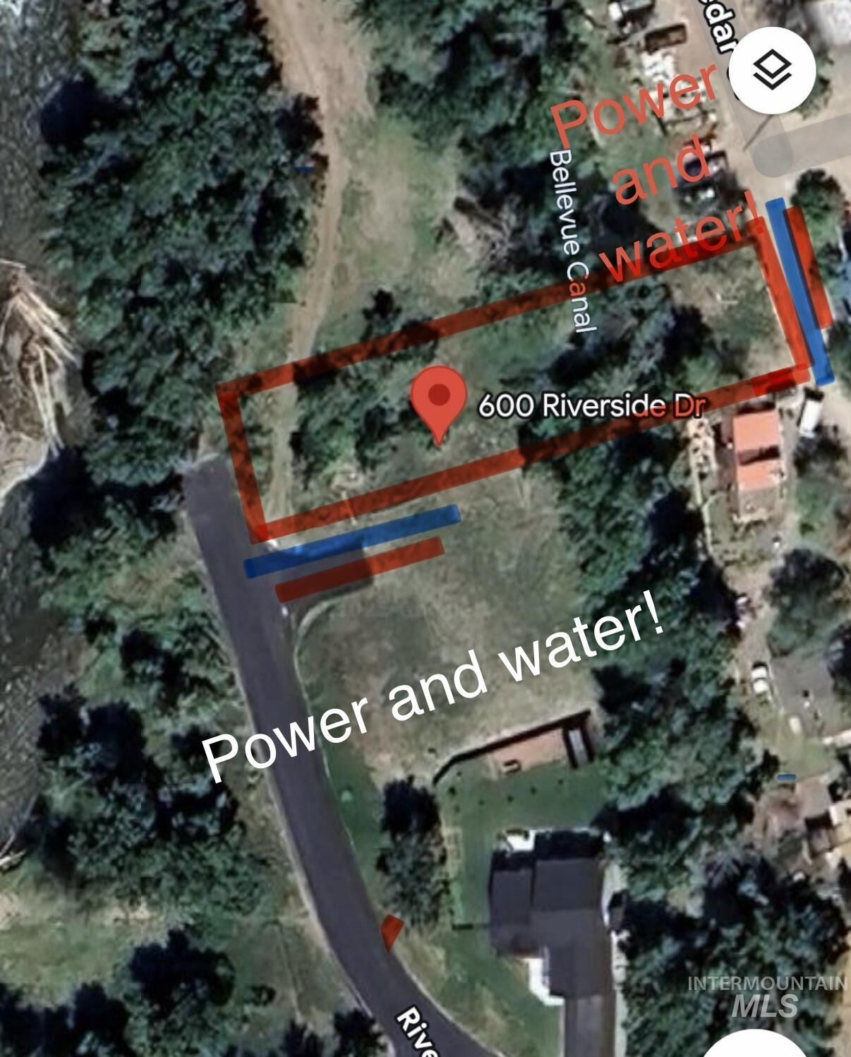 Property Photo:  600 Riverside Dr  ID 83313 