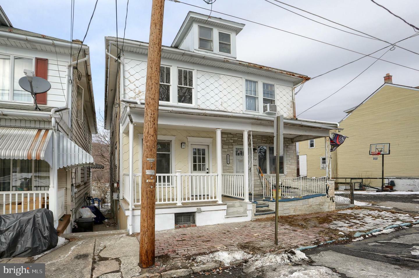 Property Photo:  1339 W Spruce Street  PA 17866 