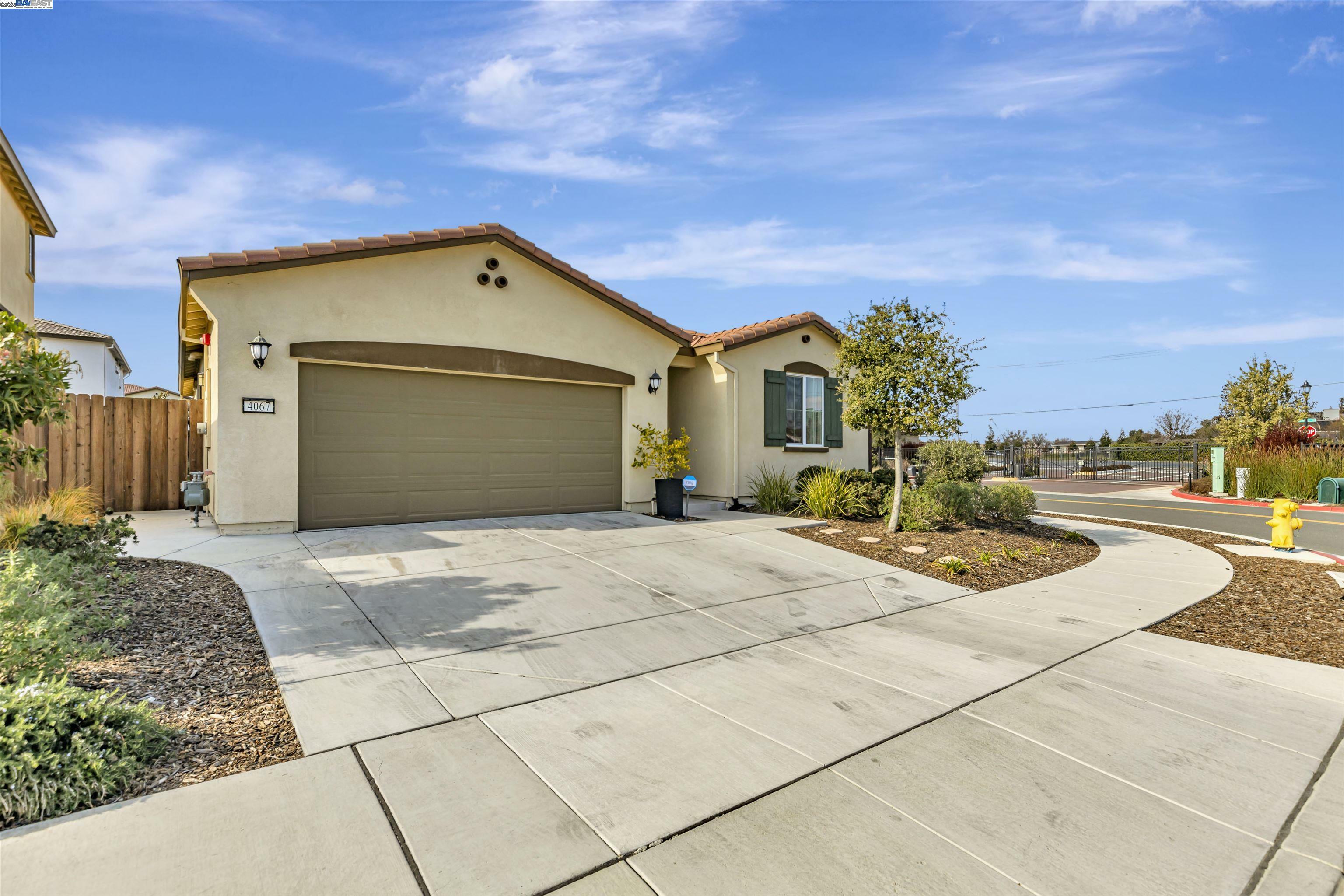 Property Photo:  4067 Kenwood Cir  CA 94561 