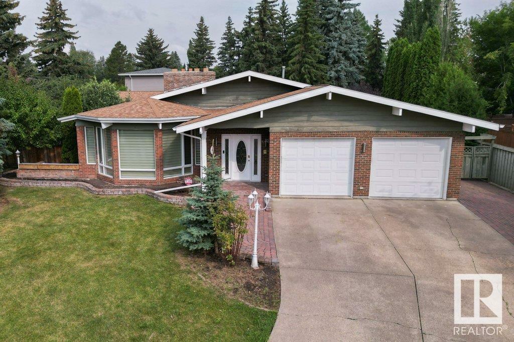 Property Photo:  14004 47 Avenue NW  AB T6H 0B6 