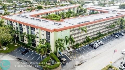 Property Photo: 5300 NE 24th Ter 422 FL 33308