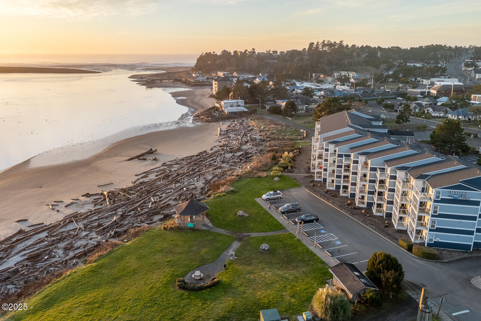 Property Photo:  5201 SW Hwy 101 #214  OR 97367