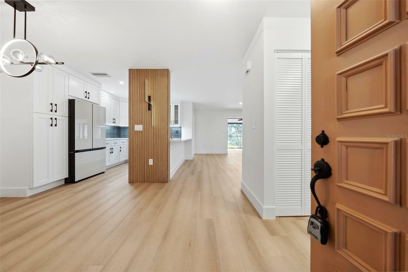Property Photo: 2321 Beneva Terrace 2288 FL 34232
