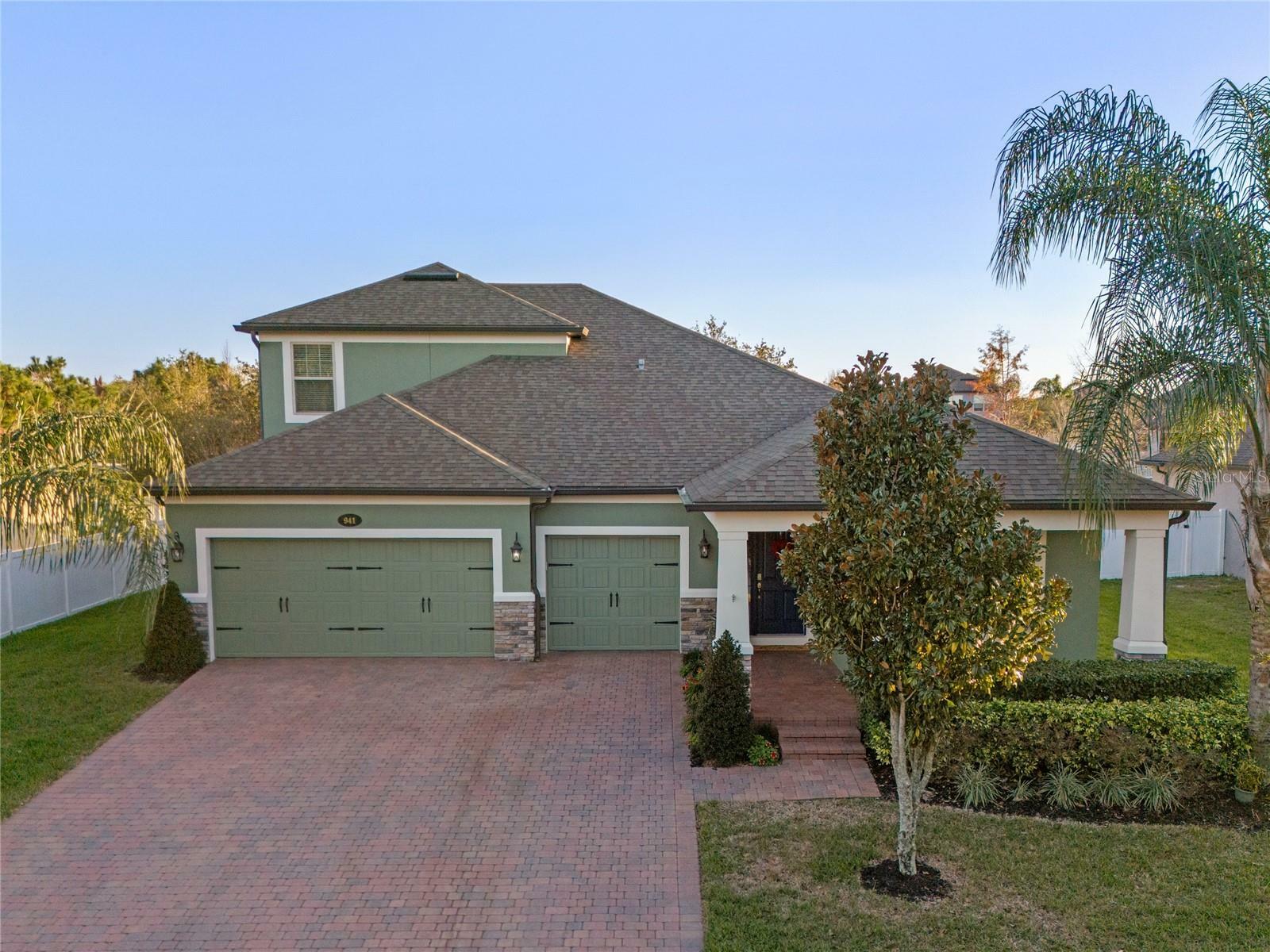 Property Photo:  941 Orchard Charm Court  FL 32765 