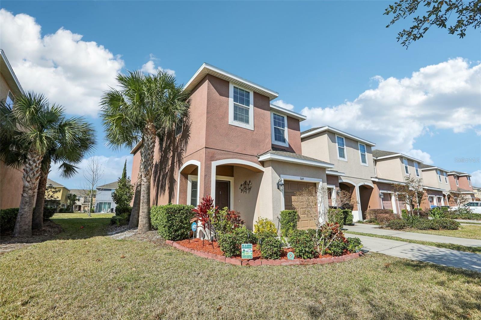 Property Photo:  7069 Towne Lake Road  FL 33578 